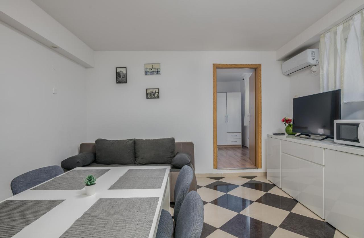 Apartments D Krk Town Extérieur photo