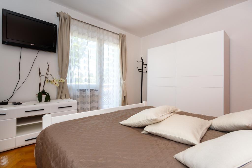 Apartments D Krk Town Extérieur photo